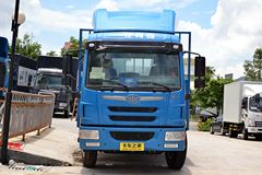 青岛解放 龙V中卡 180马力 4X2 6.2米排半栏板载货车(CA5167CCYPK2L2E4A80-1)