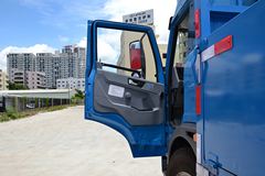 青岛解放 龙V中卡 180马力 4X2 6.2米排半栏板载货车(CA5167CCYPK2L2E4A80-1)