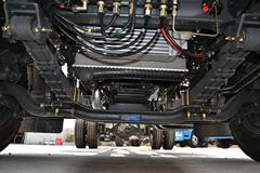 东风 多利卡D6 115马力 3300轴距排半轻卡底盘(DFA1040LJ11D2) 东风 多利卡D6 115马力 3300轴距排半轻卡底盘(DFA1040LJ11D2)