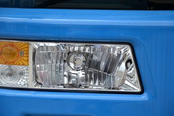 ���� ������D8 124���� 4X2 6.2�׵����ػ�������ͼƬ