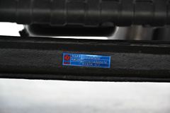东风 多利卡D5 68马力 2800轴距排半轻卡底盘(DFA1040LJ30D4-KM)