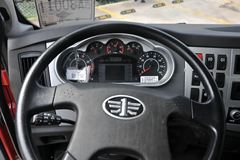 一汽解放 J6M重卡 2013款 350马力 4X2 牵引车(CA4180P63K2AE4)