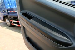 江淮 帅铃K330 120马力 4.23米单排栏板轻卡 (窄体)(气刹)(HFC1041P73K2C3)