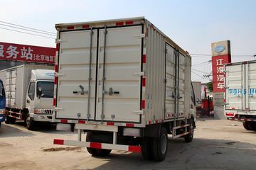 骏铃K&nbsp;载货车外观                                                图片