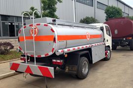 东风福瑞卡底盘&nbsp;油罐车外观图片