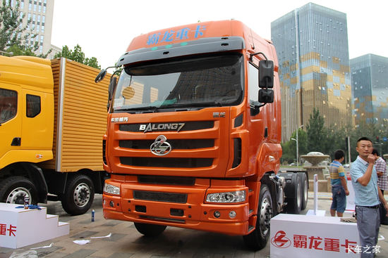  M7ؿ 400 6X4ǣ()(LZ4251QDCA)