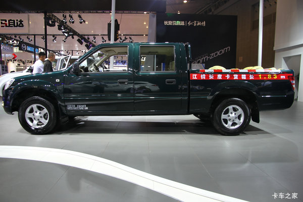 购阳江江铃宝典现车享5000元现金优惠