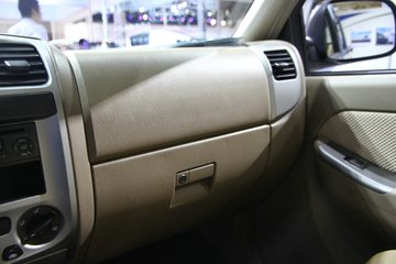 ���� ���� �³�ֵ�� �ӳ����ʿ� 2.8L���� ˫��Ƥ��ͼƬ