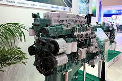 锡柴CA6DL2-35E5 350马力 8.6L 国五 柴油发动机