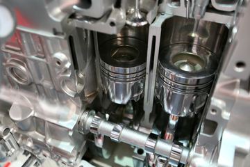 五十铃493系列&nbsp;发动机外观                                                图片