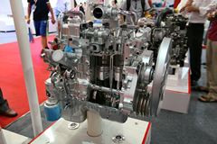 江西五十铃JE493ZLQ4 109马力 2.77L 国四 柴油发动机 江西五十铃JE493ZLQ4 109马力 2.77L 国四 柴油发动机