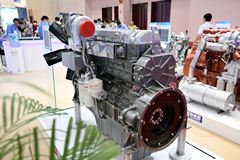 玉柴YC6TD840L-D20 762马力 19.6L 国四 柴油发动机