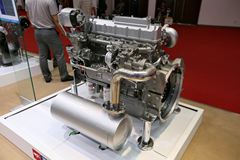 玉柴YC6G250N-50 250马力 7.8L 国五 天然气发动机