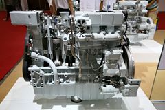 潍柴WP7.240E40 240马力 7.5L 国四 柴油发动机