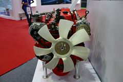 全柴4F1-135C40 135马力 3.86L 国四 柴油发动机