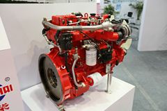 全柴4F1-135C40 135马力 3.86L 国四 柴油发动机