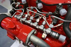 全柴4B2-95C40 95马力 2.55L 国四 柴油发动机