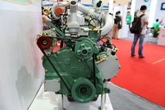 全柴TL4M2 120马力 5L 国三 柴油发动机