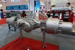 汉马HL300A 16吨级轮边减速双后驱动桥