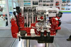 汉马动力CM6D28.410 40 410马力 11.8L 国四 柴油发动机