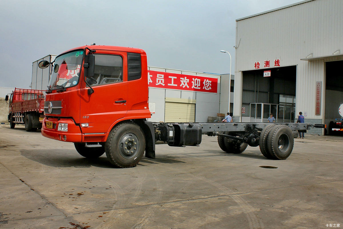 ó п 160 4X2 5000 6.75ػ(DFL1160BX18)                                                