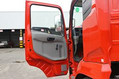 东风商用车 天锦中卡 160马力 4X2 5000轴距 6.75米载货车底盘(DFL1160BX18) 东风商用车 天锦中卡 160马力 4X2 5000轴距 6.75米载货车底盘(DFL1160BX18)