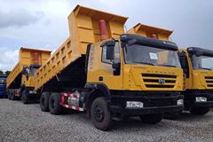 红岩 新金刚重卡 340马力 6X4 5.8米自卸车(CQ3254HTG384A)
