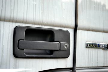 ���� Actros�ؿ� 408���� 8X4�ػ���(�ͺ�4141����)ͼƬ