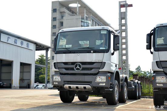 ���� Actros�ؿ� 408���� 8X4�ػ���(�ͺ�4141����)