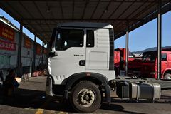 中国重汽 HOWO T5G重卡 280马力 6X4 9.5米载货车(ZZ1257M584GD1)