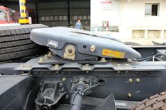 东风商用车 天龙重卡 350马力 6X2牵引车(DFL4250AX2A)