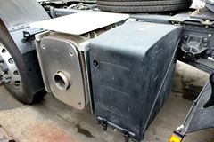 东风商用车 天龙重卡 350马力 6X2牵引车(DFL4250AX2A)