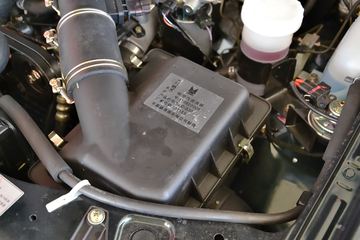   ³ֵ ʿ 2013  2.8L ˫ƤͼƬ