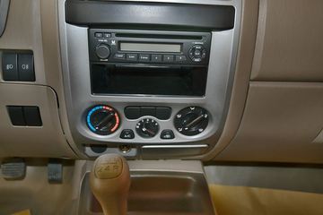 ���� ���� �³�ֵ�� ���ʿ� 2013�� ���� 2.8L���� ˫��Ƥ��ͼƬ