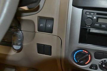 ���� ���� �³�ֵ�� ���ʿ� 2013�� ���� 2.8L���� ˫��Ƥ��ͼƬ