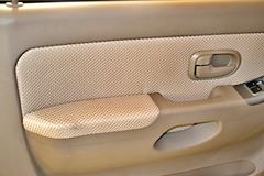 江铃 宝典 新超值版 舒适款 2013款 两驱 2.8L柴油 双排皮卡