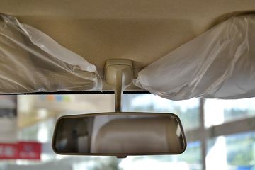 ���� ���� �³�ֵ�� �ӳ����ʿ� 2.8L���� ˫��Ƥ��ͼƬ