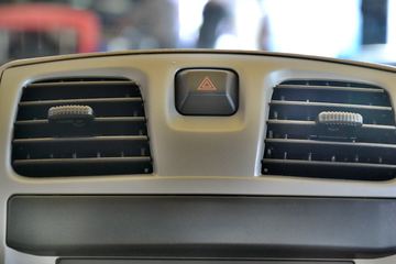 ���� ���� �³�ֵ�� �ӳ����ʿ� 2.8L���� ˫��Ƥ��ͼƬ