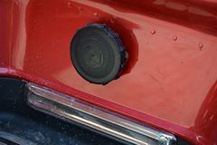 中国重汽 HOWO重卡 340马力 8X4自卸车底盘(ZZ5437N4667D1)