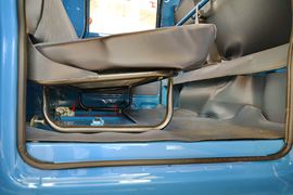 经典顺达&nbsp;载货车驾驶室                                               图片