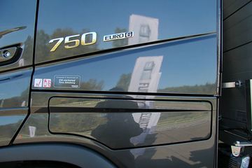 �ֶ��� ��FH16�ؿ� 750���� 6X4ǣ����ͼƬ