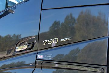 �ֶ��� ��FH16�ؿ� 750���� 6X4ǣ����ͼƬ