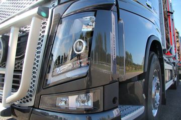 �ֶ��� ��FH16�ؿ� 750���� 6X4ǣ����ͼƬ