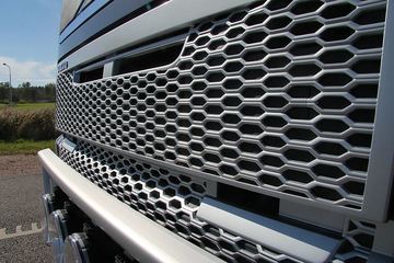 �ֶ��� ��FH16�ؿ� 750���� 6X4ǣ����ͼƬ