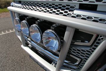 �ֶ��� ��FH16�ؿ� 750���� 6X4ǣ����ͼƬ