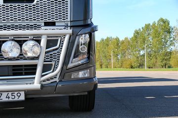 �ֶ��� ��FH16�ؿ� 750���� 6X4ǣ����ͼƬ