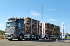 沃尔沃 新FH16重卡 750马力 6X4牵引车