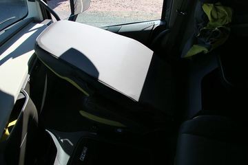 �ֶ��� ��FH16�ؿ� 750���� 6X4ǣ����ͼƬ