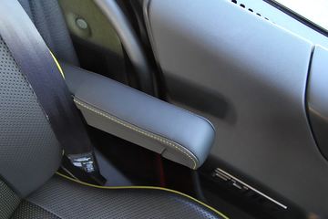 �ֶ��� ��FH16�ؿ� 750���� 6X4ǣ����ͼƬ