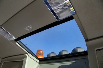 �ֶ��� ��FH16�ؿ� 750���� 6X4ǣ����ͼƬ